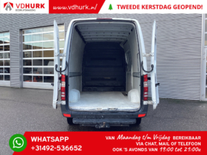 Mercedes-Benz Sprinter Bestelbus 310 2.2 CDI L2H2 Trekhaak/ Airco/ 270gr. Deuren/ Apk tot 11-2025