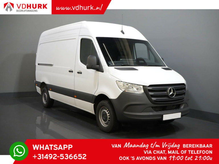 Mercedes-Benz Sprinter Van 317 CDI Aut. L2H2 Facelift/ 3.5t Trekverm./ Panelled/ Camera/ Cruise/ Towbar/ Steps