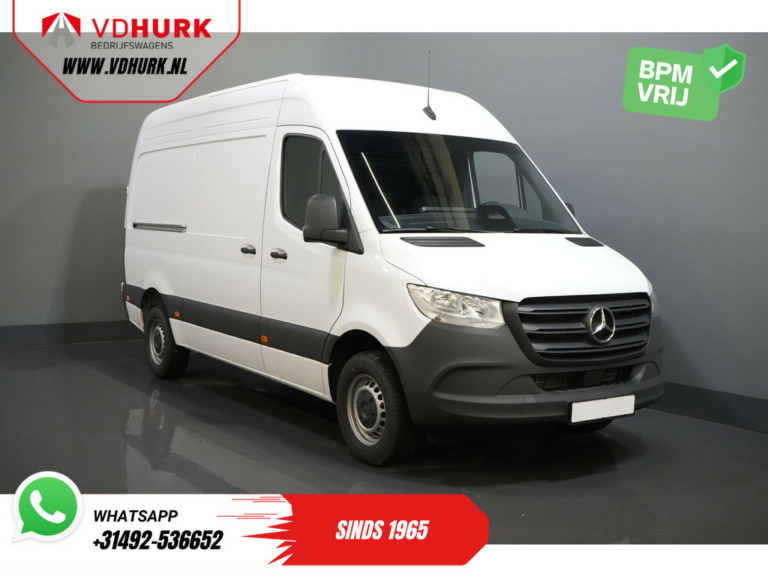 Mercedes-Benz Sprinter Bestelbus 317 CDI Aut. L2H2 BPM VRIJ/ 3.5t Trekverm./ Carplay/ Camera/ Cruise/ Betimmering