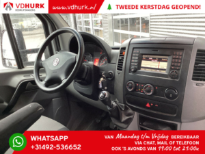 Volkswagen Crafter Bakwagen 50 2.0 TDI 165 hp Bakwagen Dubbel Lucht/ Koffer/ Gev.stoel/ Topspoiler/ Navi/ Cruise/ Airco