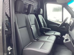 Mercedes-Benz Sprinter Van 315 CDI Aut. L2H2 RWD/ Pro/ Facelift/ Cruise/ Cameră/ bara de remorcare/ Seatverw./ CarPlay