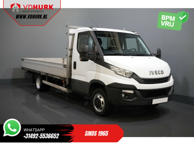 Iveco Daily Open cargo box 35C15 3.0 150 hp (450x210) Open cargo box/ 3.5t Towingverm./ Tachygraphe/ Gev.stoel/ Climate/ Cruise/ Towing hook/ Pick Up