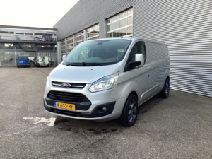 Ford Transit Custom Van 2.2 TDCI 155 CV L2 Calefacción asiento/ Inversor/ Cámara/ Navi/ 18'' LMV/ Cruise/ PDC V+A Airco/ Towbar