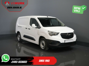 Vauxhall Combo Van 1.6D L2H1 Edition PDC trasero/ Gancho de remolque/ Equipamiento del espacio de carga/ Bluetooth