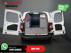 Vauxhall Combo Van 1.6D L2H1 Edition PDC trasero/ Gancho de remolque/ Equipamiento del espacio de carga/ Bluetooth