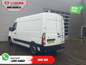 Renault Master Bestelbus 2.3 dCi 135 pk L2H2 TURBO DEFECT Stoelverw./ PDC/ Camera/ 2.5t Trekverm./ Dakdragers