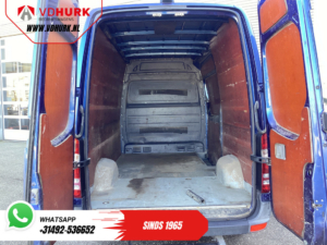 Mercedes-Benz Sprinter Bestelbus 315 2.2 CDI Aut. L2H2 NL auto/ 2.8t Trekvermogen/ Dakventilator/ Sidebars/ Trekhaak