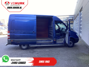 Mercedes-Benz Sprinter Bestelbus 315 2.2 CDI Aut. L2H2 NL auto/ 2.8t Trekvermogen/ Dakventilator/ Sidebars/ Trekhaak